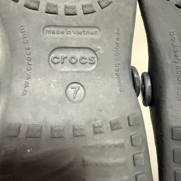 Crocs Cleo Sandals - Picture 10 of 10